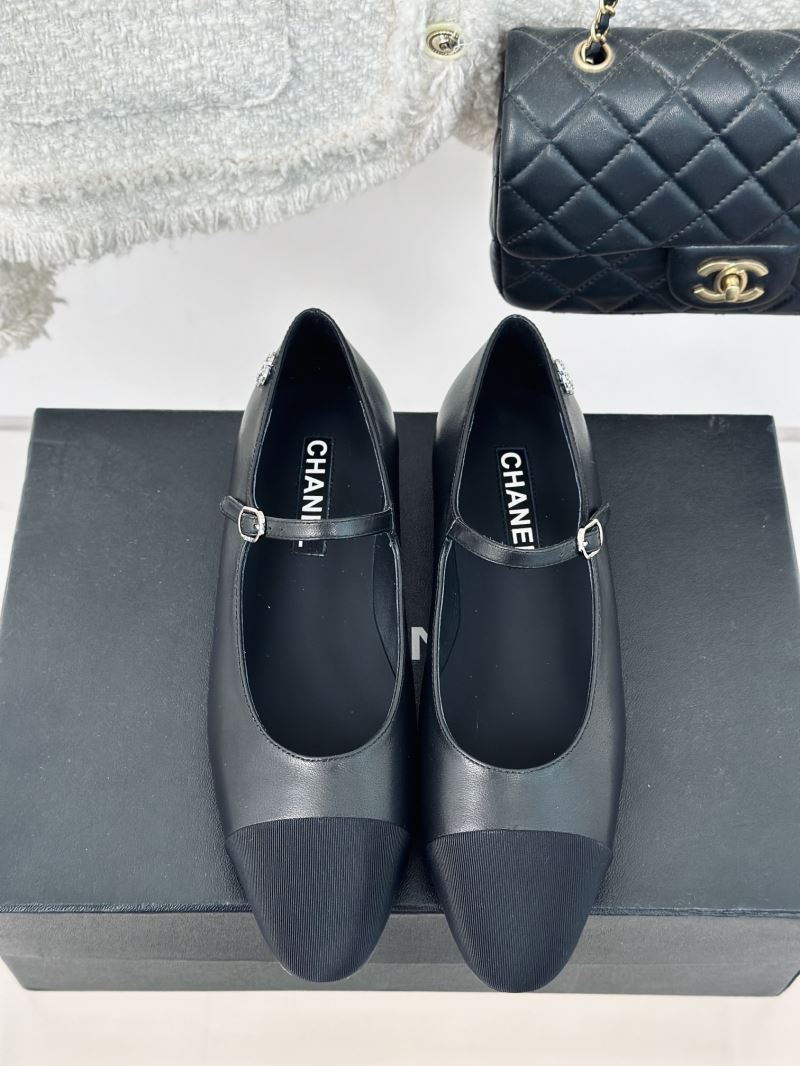 Chanel Low Shoes